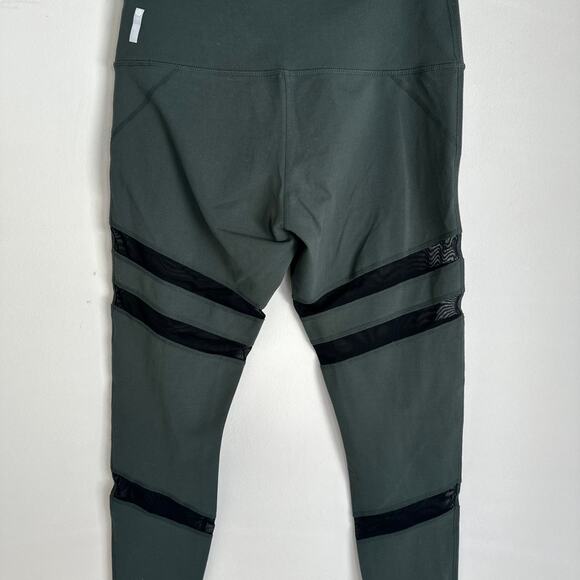 Zella women’s medium green/black leggings - Picture 3 of 7